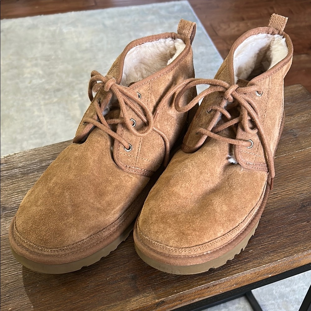 Men's UGG Suede Lace-up Boots- work once. Like New
